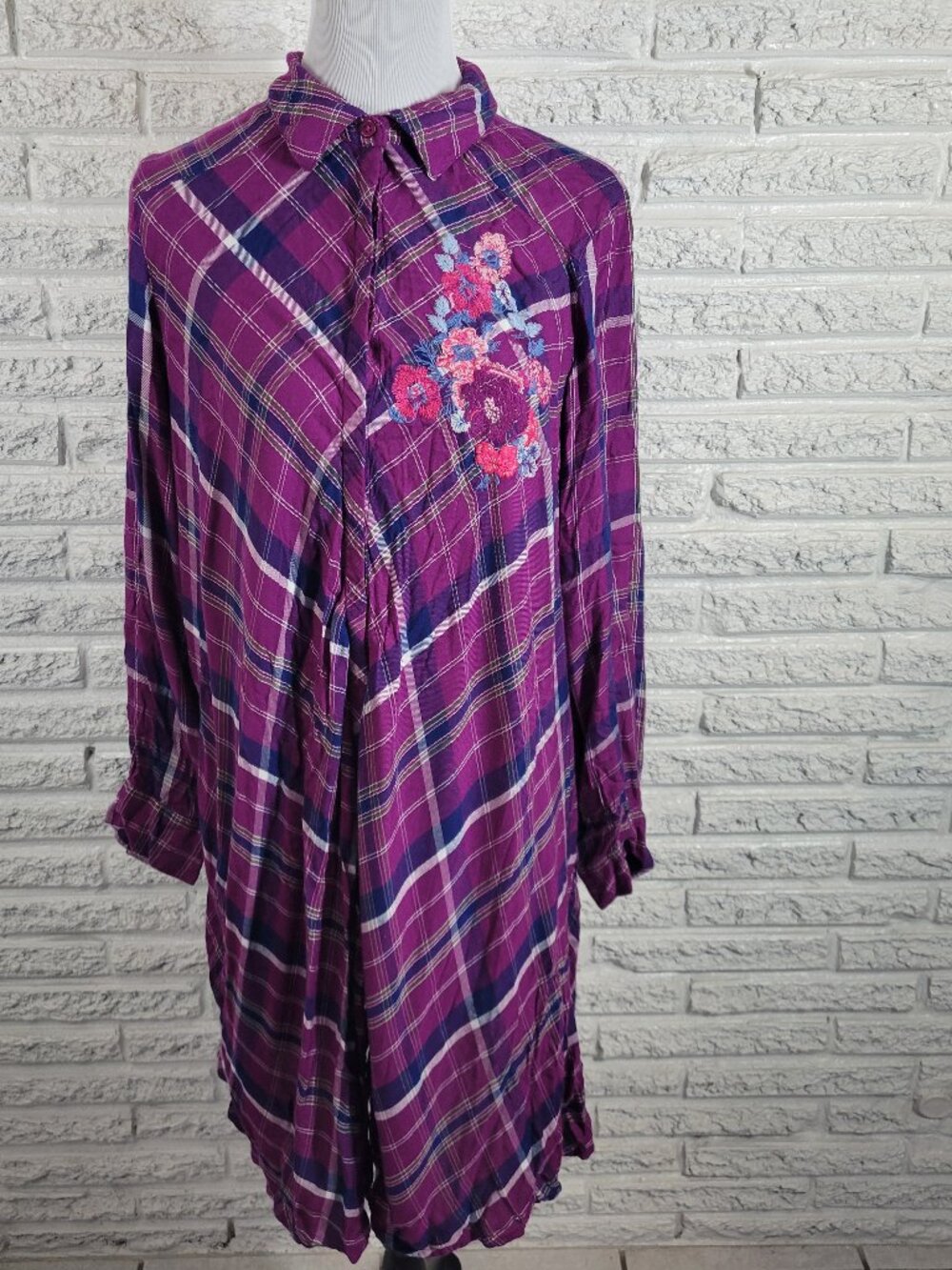Roamans Long Tunic 16W Womens Purple Plaid Partially Open Embroidered PLA1E